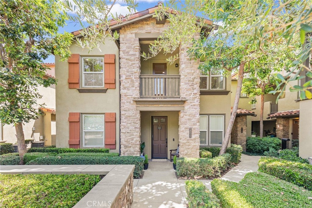 141 Danbrook, Irvine CA 92603