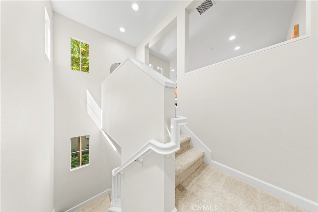 141 Danbrook, Irvine CA 92603 - Photo 7