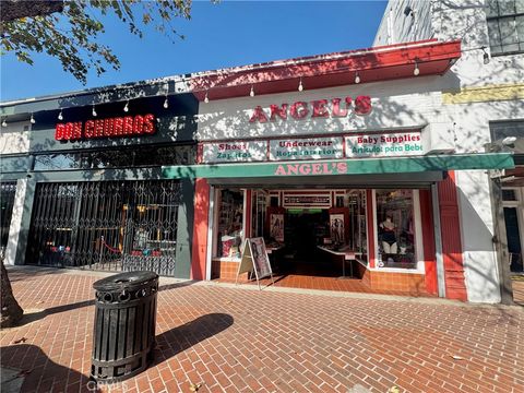 Photo of 213 W 4th St, Santa Ana, CA 92701 (MLS # OC26064811)