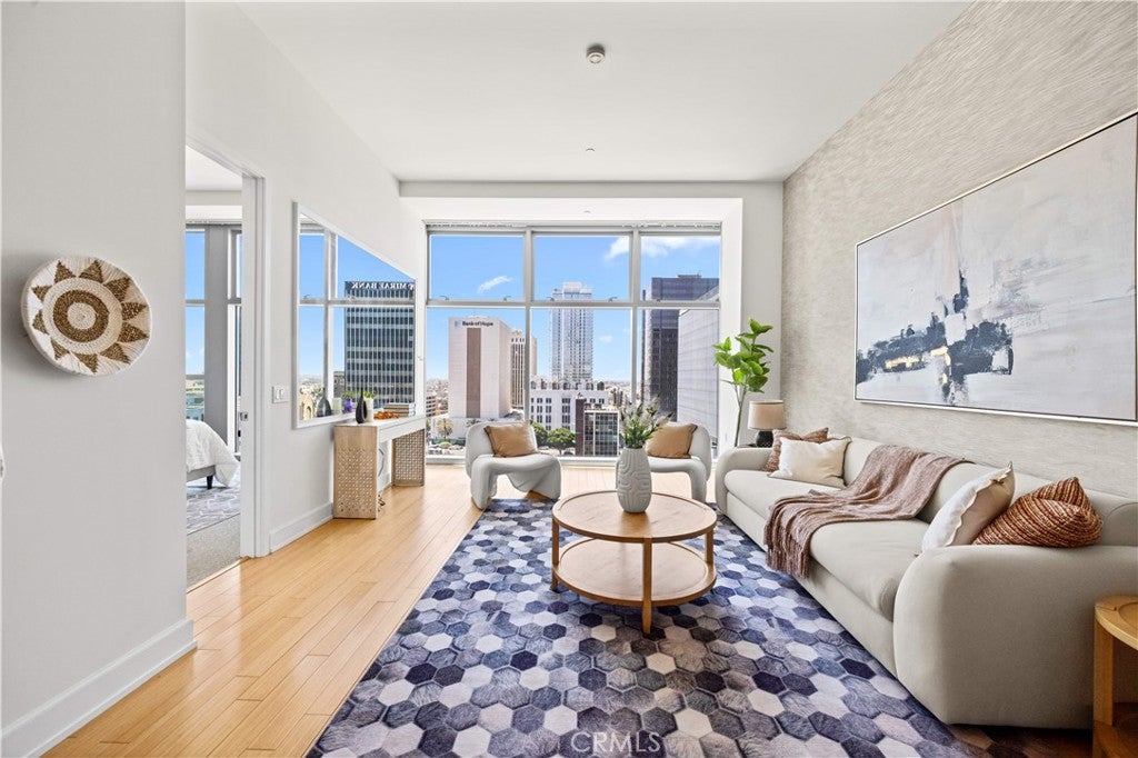 3223 W 6th Street 1006, Los Angeles CA 90020