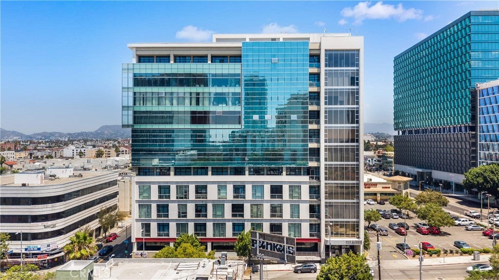 3223 W 6th Street