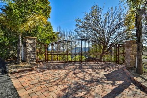 44945 Palladian Ct Temecula CA 92590