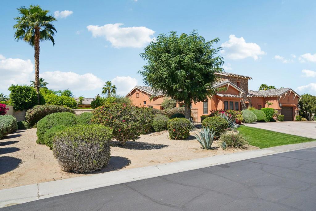 49233 Constitution Drive