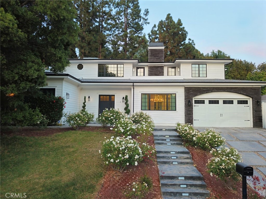 3914 Woodfield Drive