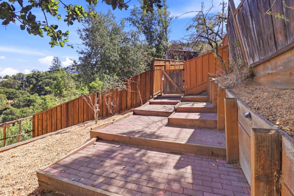 237 Winding Way