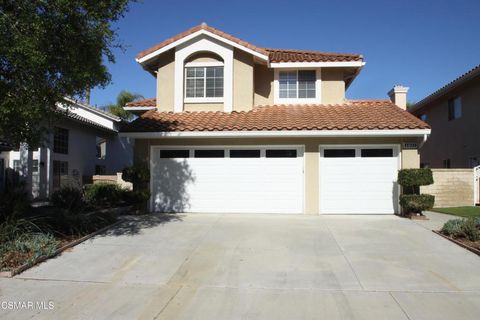 Photo of 1403 Oak Trail Street, Newbury Park, CA 91320 (MLS # 225005257) Photo of 1403 Oak Trail Street, Newbury Park, CA 91320 (MLS # 225005257)
