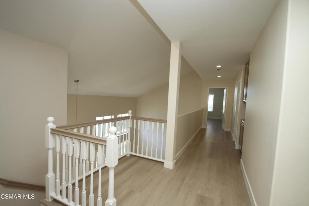 Village Homes/Rancho Conejo-360 - 1003752 - Residential Lease