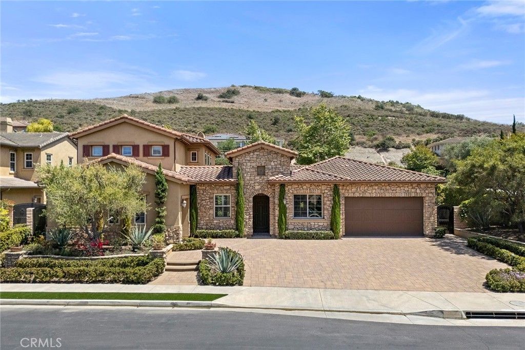 Photo of 31920 Paseo Navarra, San Juan Capistrano, CA 92675 (MLS # PW26110708)