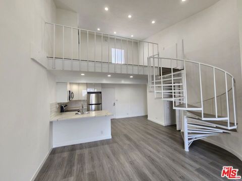 Photo of 1440 Veteran Avenue #555, Los Angeles, CA 90024 (MLS # 26635825)