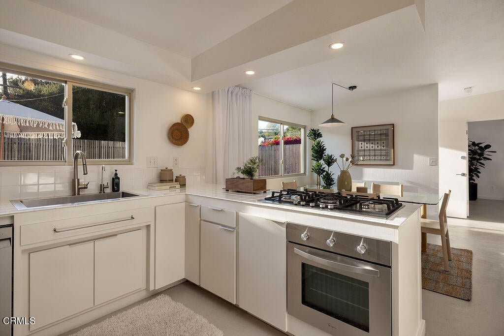 1170 Veronica Springs Road
