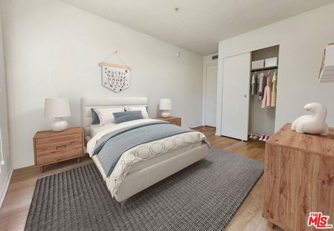 Tiny photo for 832 3rd Street #301, Santa Monica, CA 90403 (MLS # 26699041)