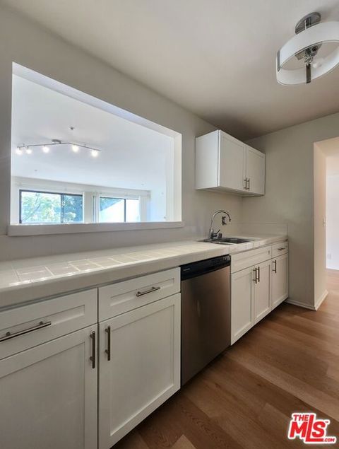 Tiny photo for 832 3rd Street #301, Santa Monica, CA 90403 (MLS # 26699041)