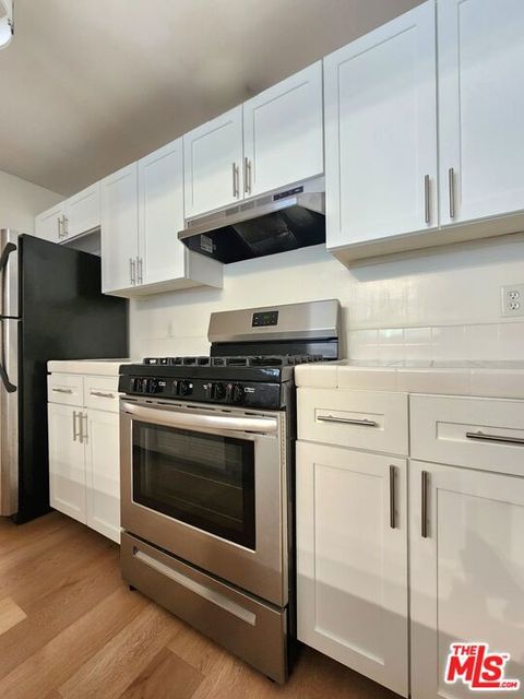 Tiny photo for 832 3rd Street #301, Santa Monica, CA 90403 (MLS # 26699041)