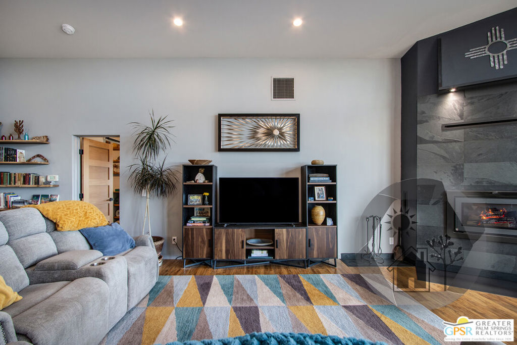 Upper Sky Harbor - Residential