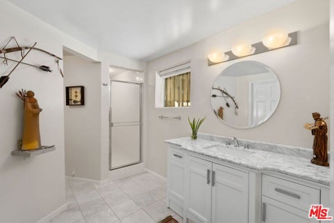 Tiny photo for 3324 Alana Drive, Sherman Oaks, CA 91403 (MLS # 26999241)