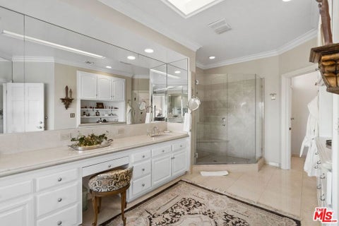 Tiny photo for 3324 Alana Drive, Sherman Oaks, CA 91403 (MLS # 26999241)