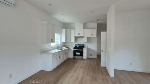 Photo of 1525 W Carlton Place, Santa Ana, CA 92704 (MLS # PW25281039)