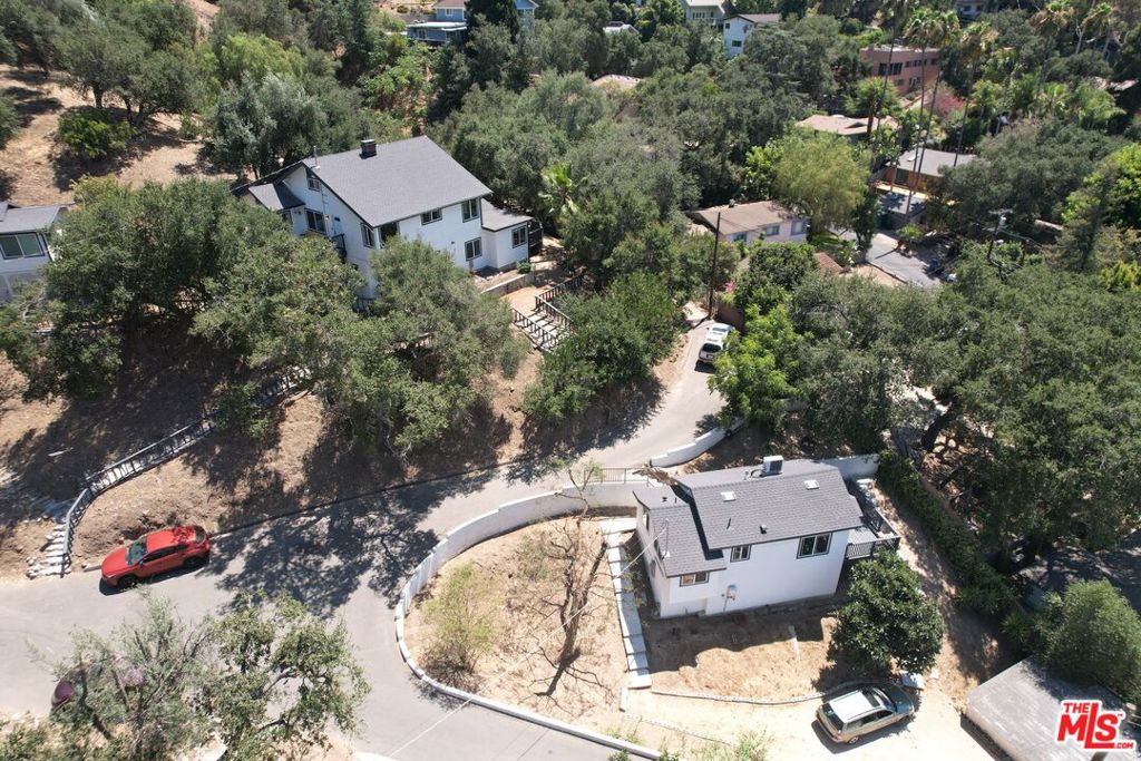 1182 Oak Grove Drive