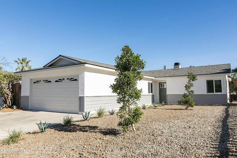 Photo of 1630 Lark Street, Simi Valley, CA 93063 (MLS # 224004996)