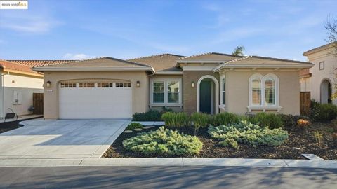 Photo of 9487 Davenport CIR, Discovery Bay, CA 94505 (MLS # 41119529)