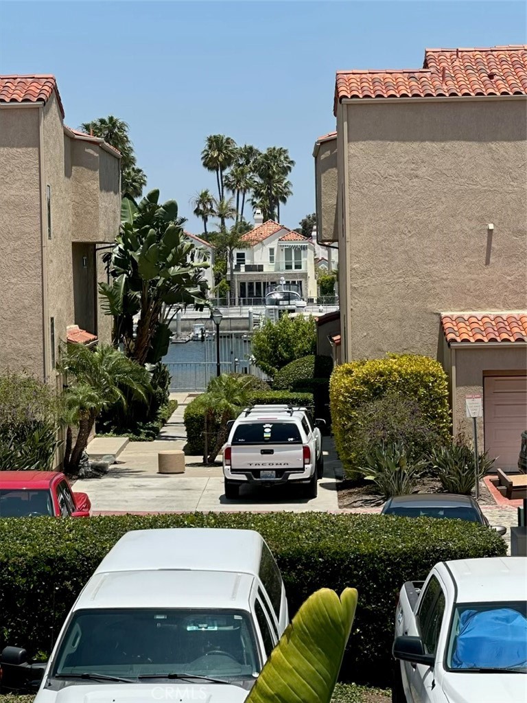 Broadmoor (HBRD) - Residential Lease