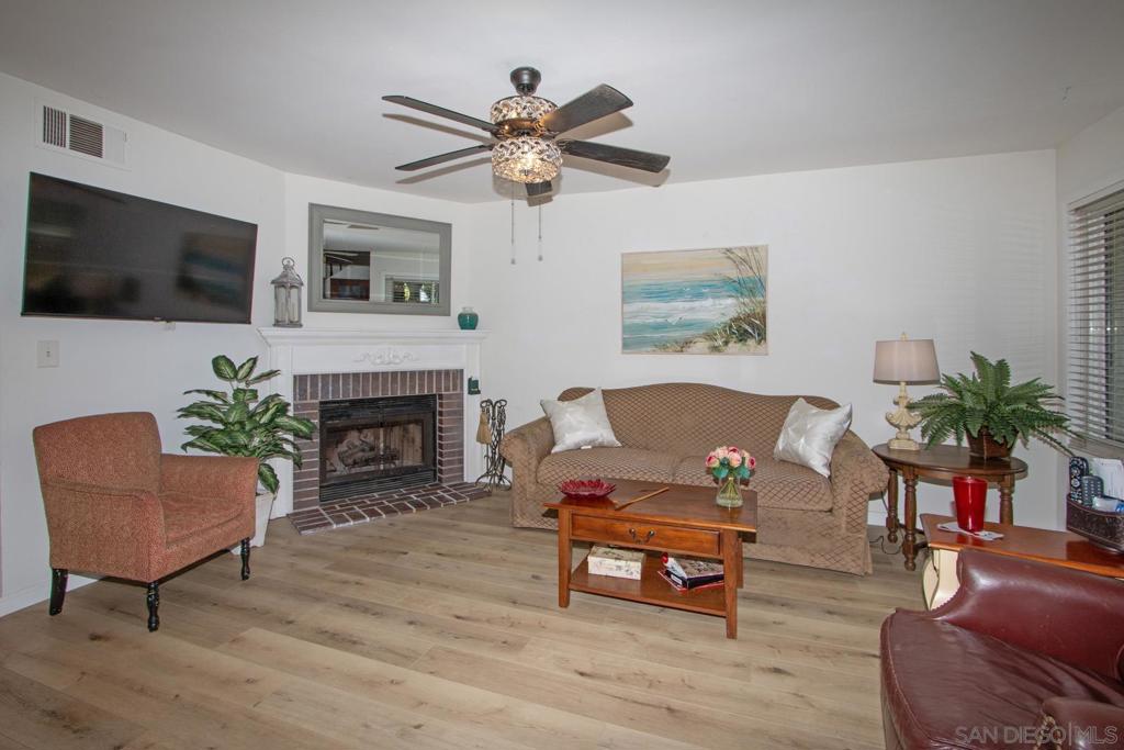 13815 Johannesberg Dr 7