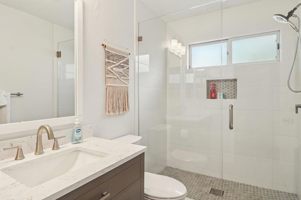 Ocean Beach - Residential Income