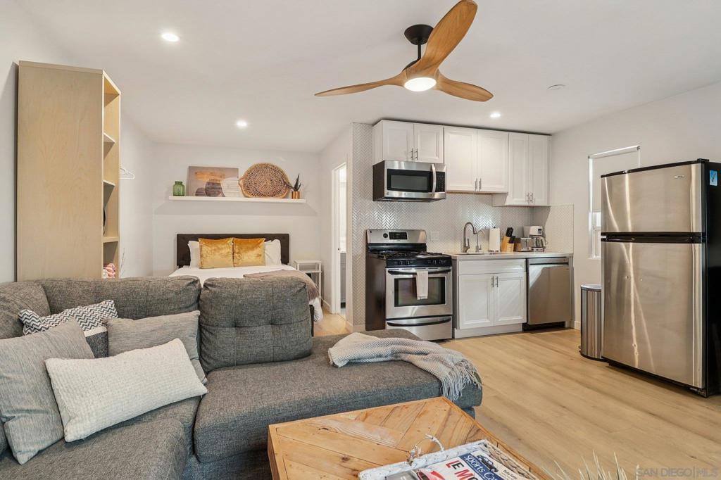 Ocean Beach - Residential Income