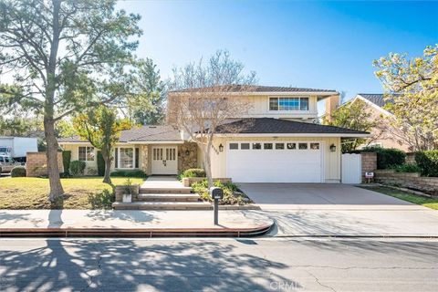 Photo of 19100 Castlebay Lane, Porter Ranch, CA 91326 (MLS # SR26078136)