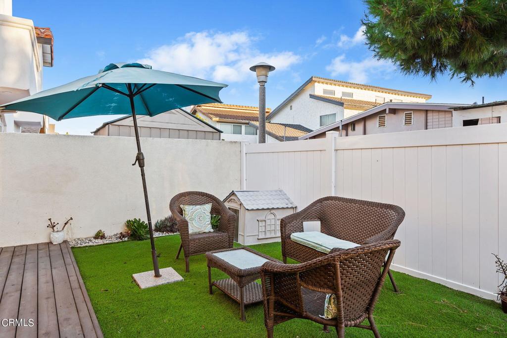 Oxnard Shores: Mandalay Shores 1 - 4651 - Residential