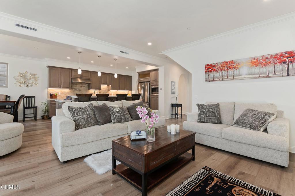 Oxnard Shores: Mandalay Shores 1 - 4651 - Residential