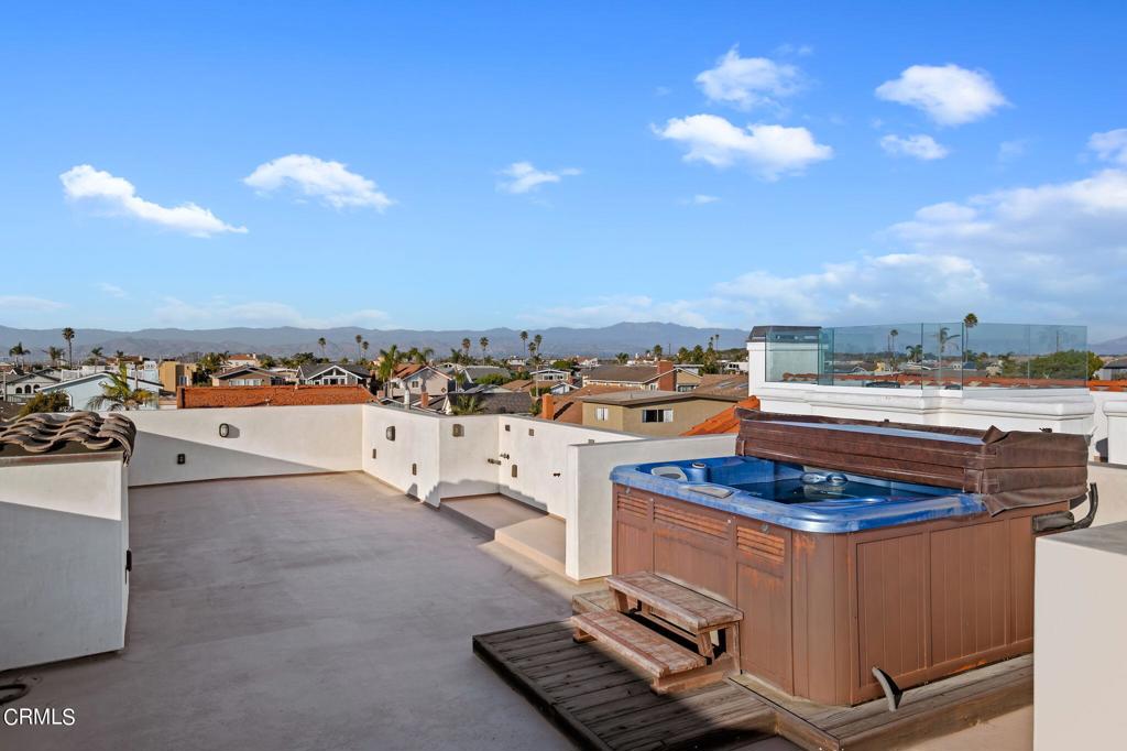 Oxnard Shores: Mandalay Shores 1 - 4651 - Residential