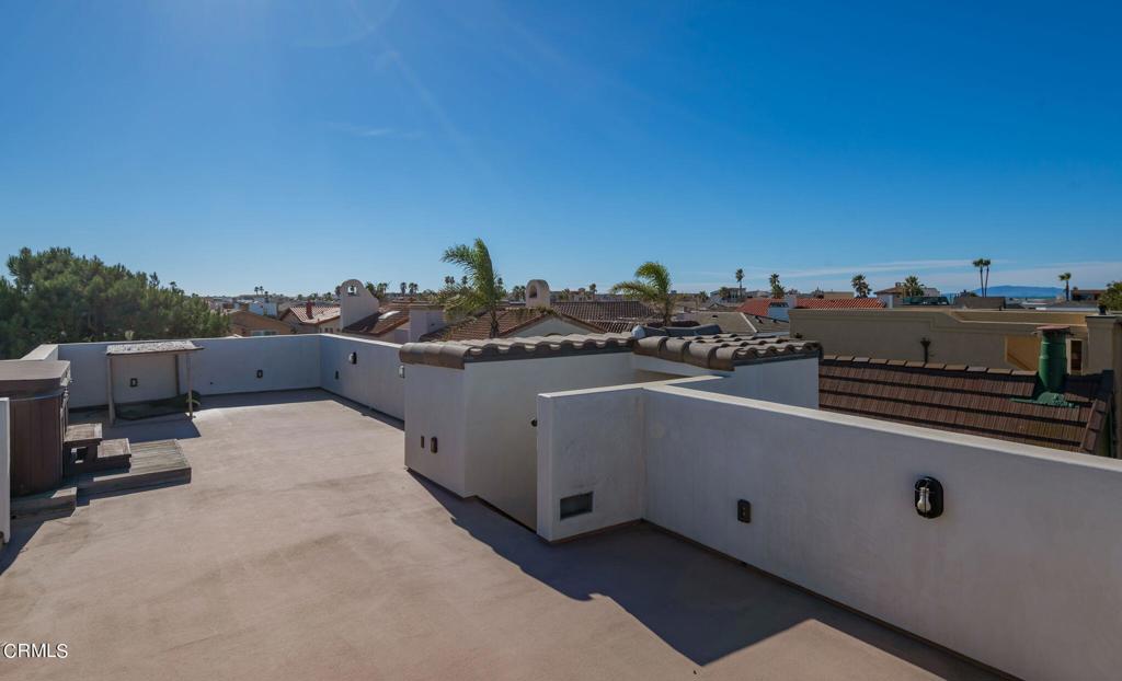 Oxnard Shores: Mandalay Shores 1 - 4651 - Residential