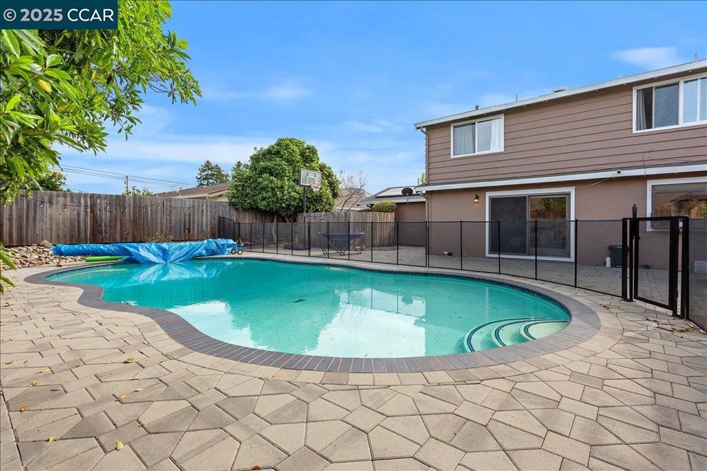 ROSE GLEN - Residential