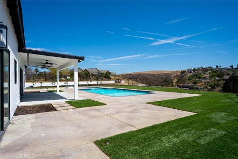 Tiny photo for 3118 Old Coach Dr, Camarillo, CA 93010 (MLS # TR25273836)