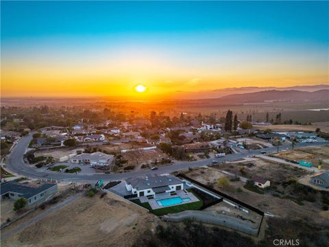 Tiny photo for 3118 Old Coach Dr, Camarillo, CA 93010 (MLS # TR25273836)
