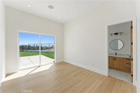 Tiny photo for 3118 Old Coach Dr, Camarillo, CA 93010 (MLS # TR25273836)