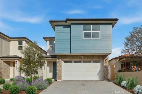 Photo of 15538 Colorado Avenue, Paramount, CA 90723 (MLS # PW26050680)