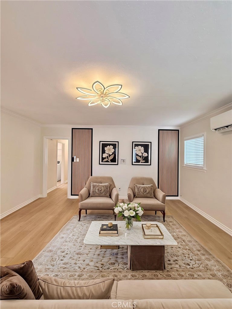 2920 W Shorb