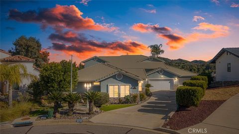 30700 Spyglass Canyon Lake CA 92587