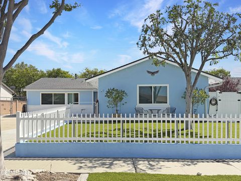 Photo of 276 Hermes Street, Simi Valley, CA 93065 (MLS # 226002174)