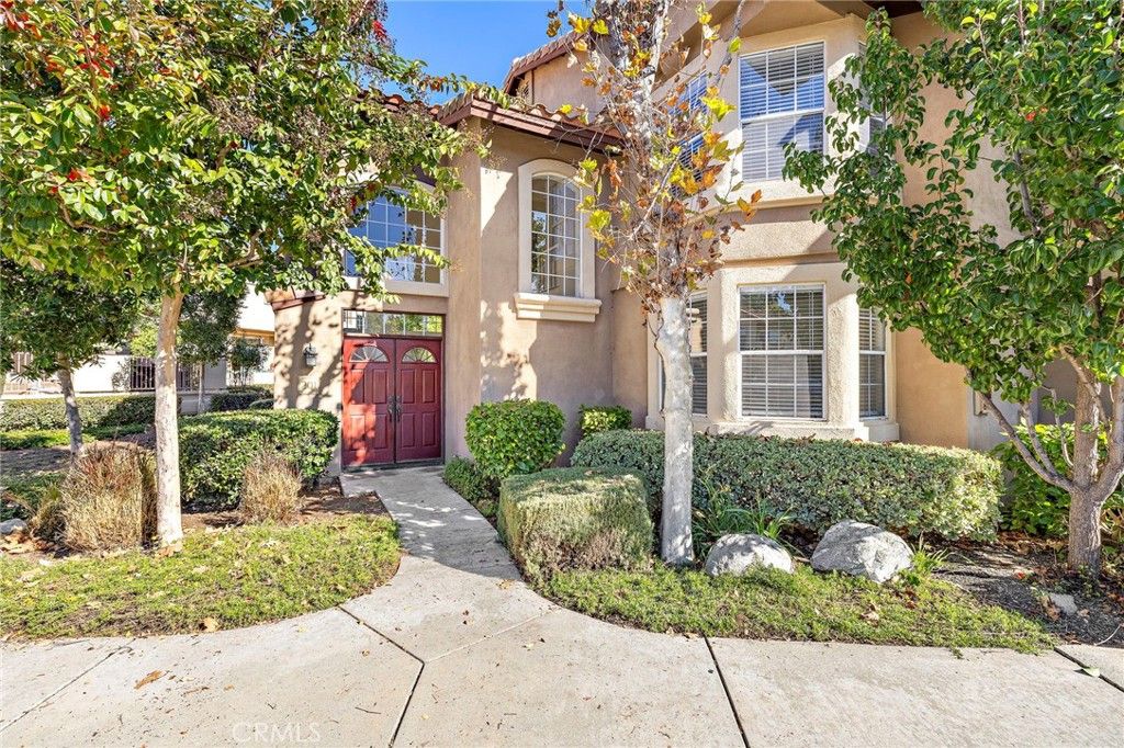 Photo of 201 Pasto Rico, Rancho Santa Margarita, CA 92688 (MLS # OC25274304)