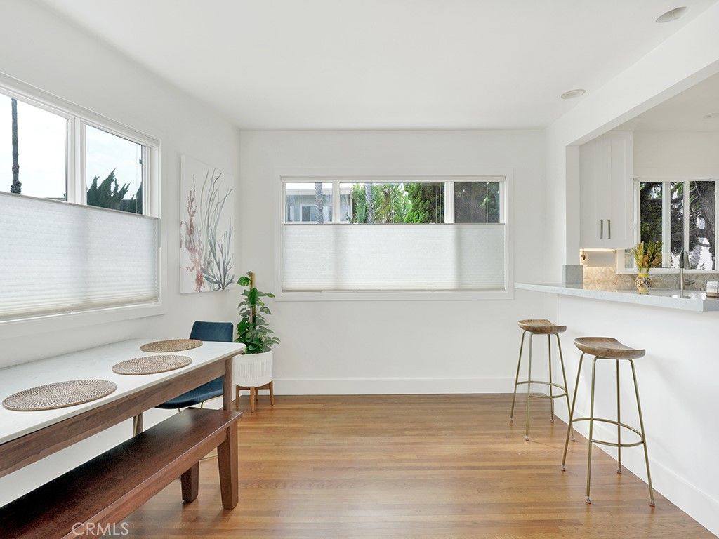 Photo of 1594 Via Capri #1, Laguna Beach, CA 92651 (MLS # OC25007659)