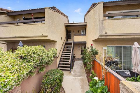 Photo of 176 Fashion Park Place, Oxnard, CA 93033 (MLS # V1-35786)