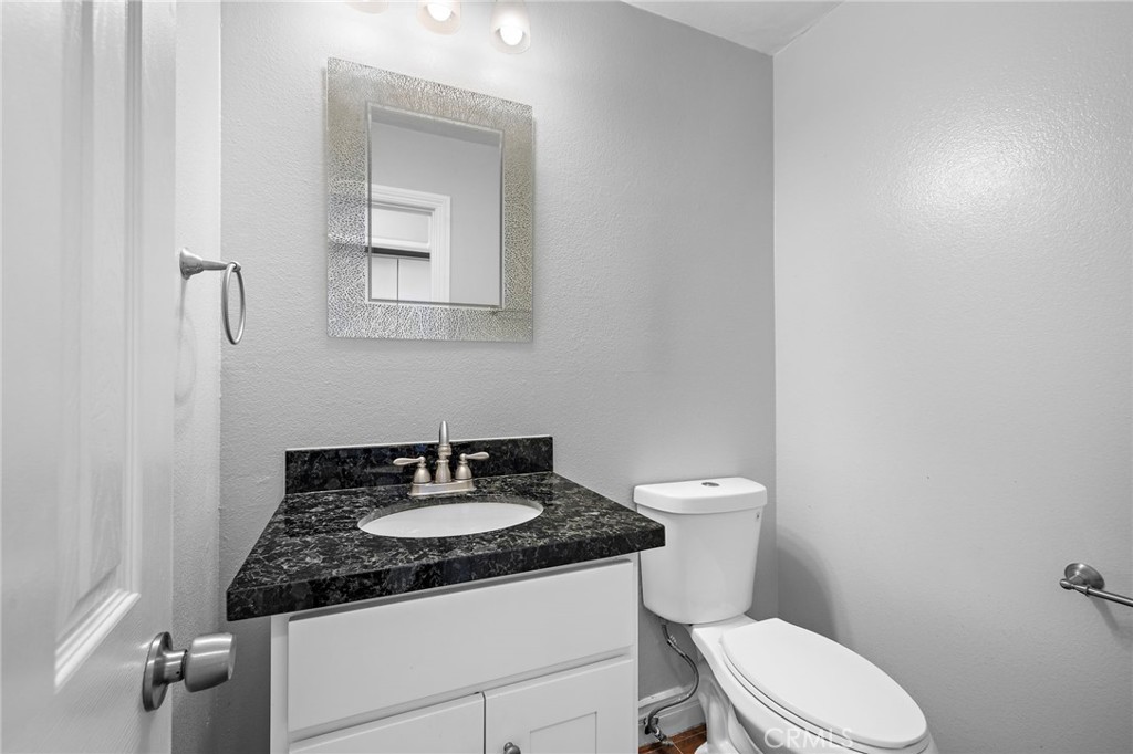 Mission Courts (R2) (MC) - Residential Lease