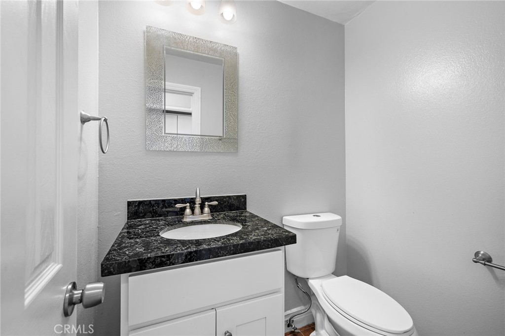 Mission Courts (R2) (MC) - Residential Lease