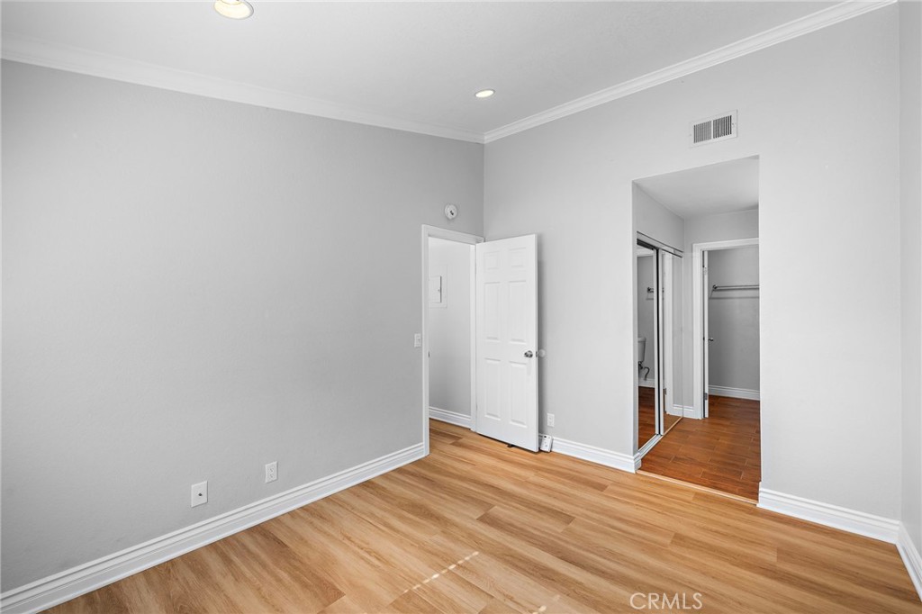 Mission Courts (R2) (MC) - Residential Lease