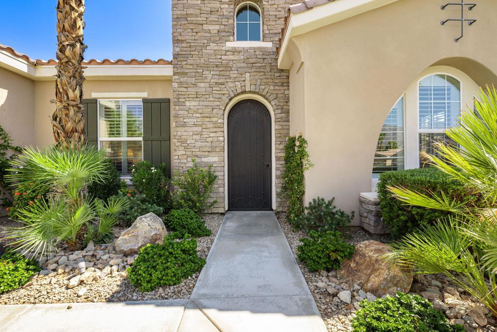61774 Tulare Lane