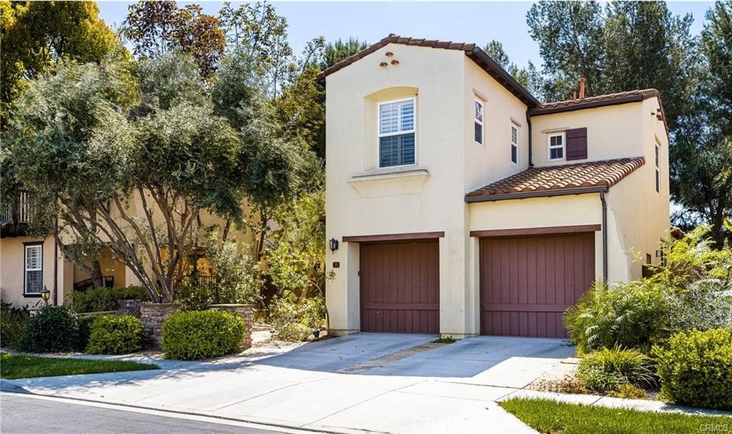 Photo of 28 Secret Garden Gdn, Irvine, CA 92620 (MLS # OC26095375)
