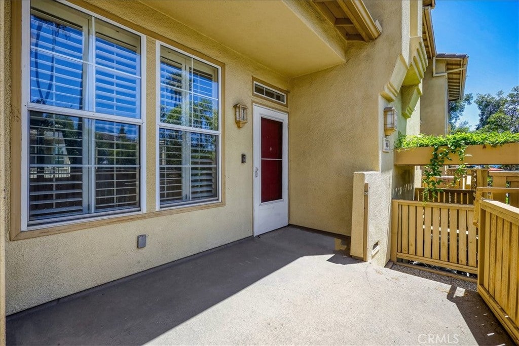 315 W Summerfield Circle